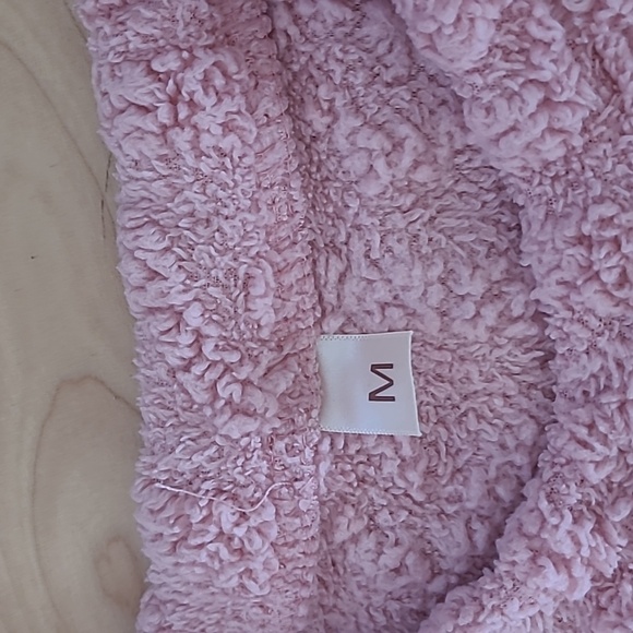 Pyjama - Picture 3 of 4